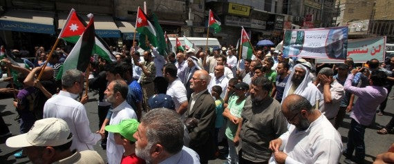 Τη δίκη του φρουρού που πυροβόλησε και σκότωσε δυο Ιορδανούς ζήτησε ο Βασιλιάς Αμπντάλα της Ιορδανίας